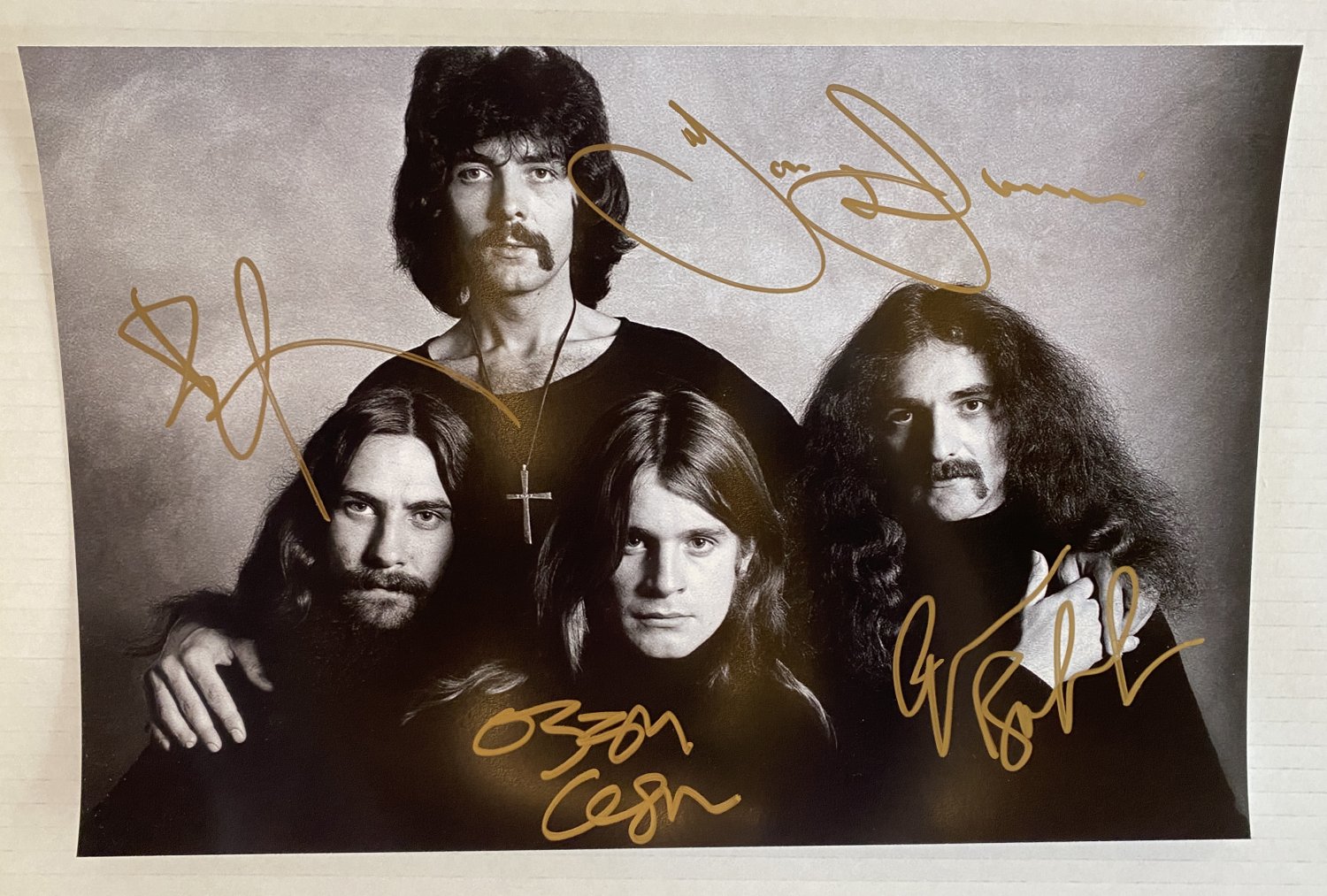 how much is ozzy osbourne autograph worth