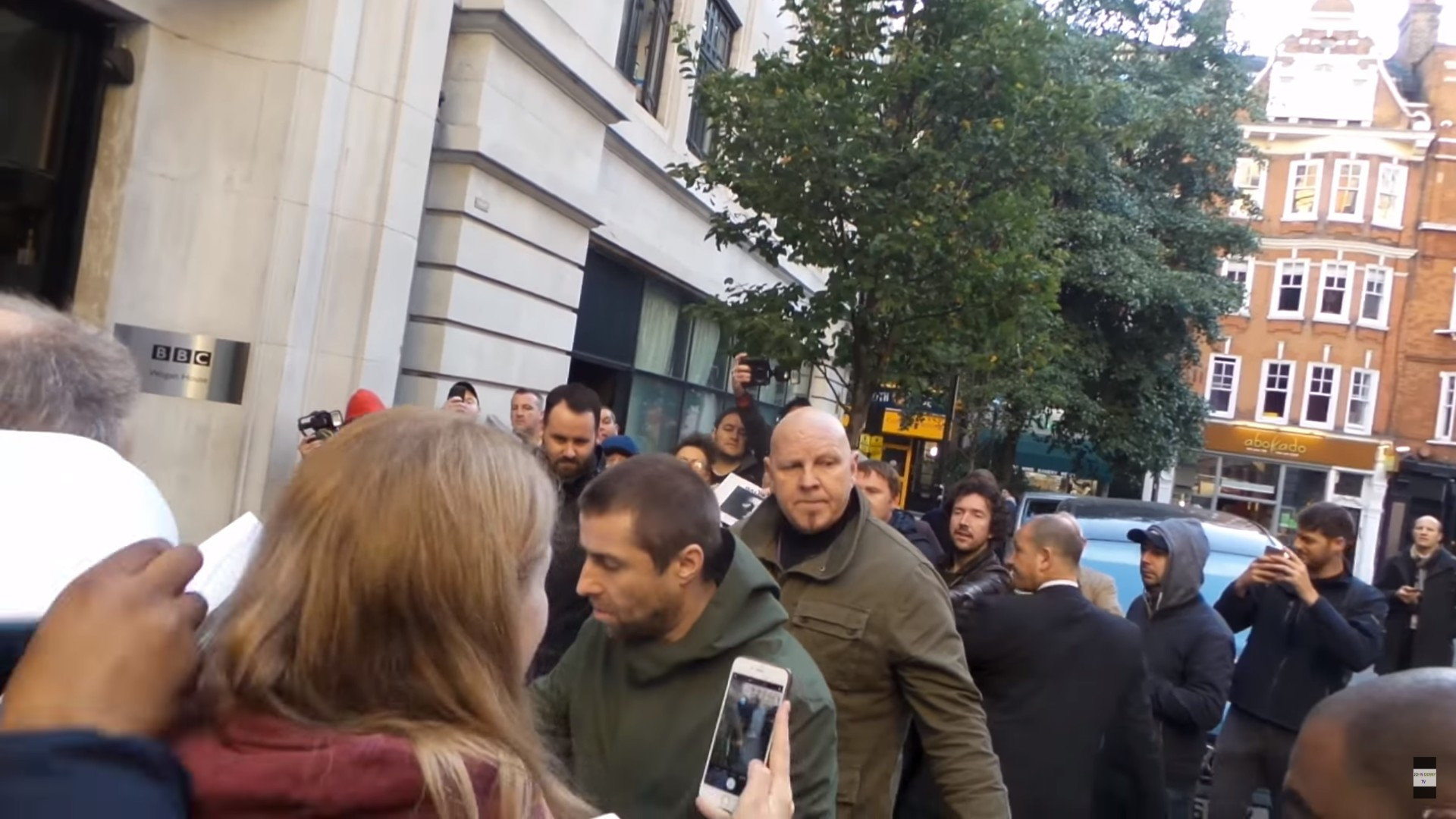 Oasis signed autographed 8×12 photo Liam Noel Gallagher autographs photograph Celebrity Signatures Oasis signed autographed 8×12 photo Liam Noel Gallagher autographs photograph Prime Autographs - Top Celebrity Signatures Celebrity Signatures